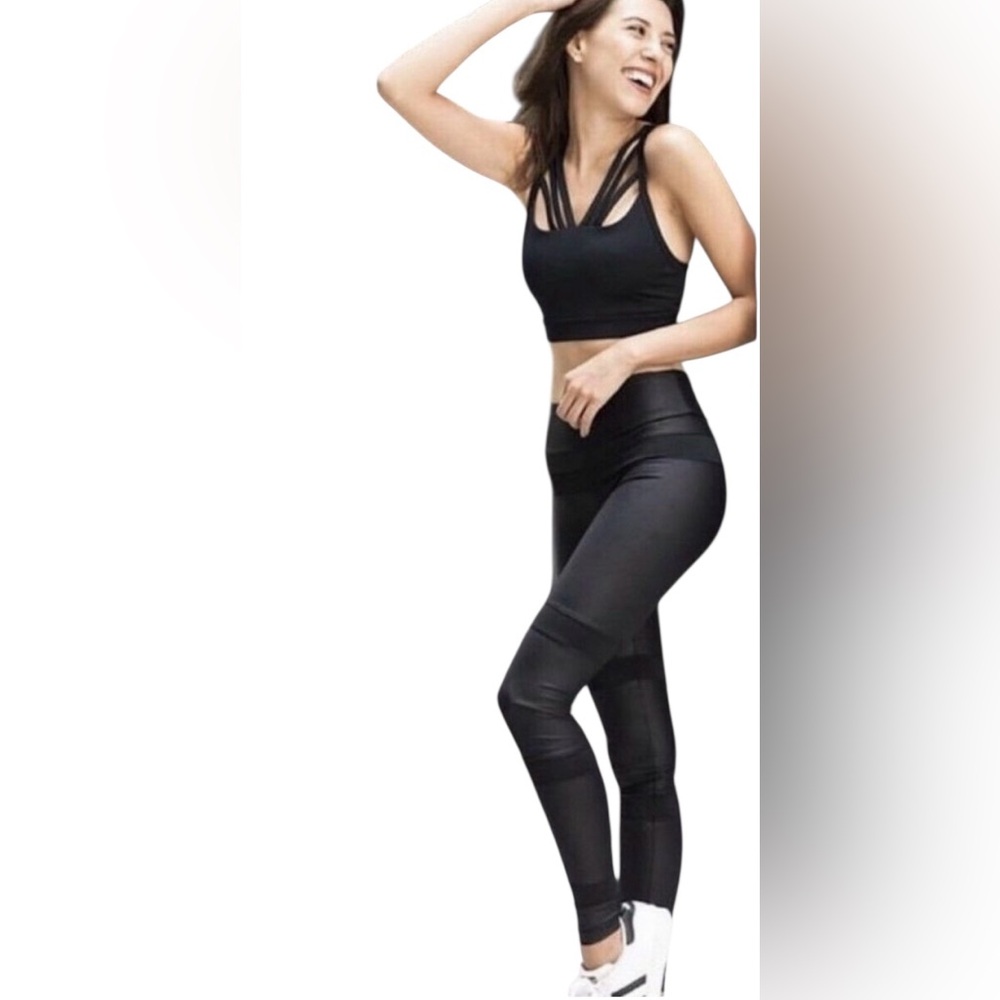 New! Peony & me High-Waist Black Active Leggings size small